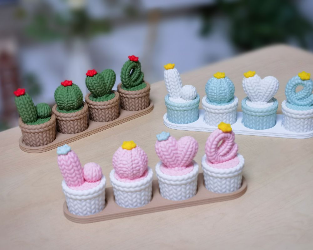 LOVE · Knitted Cactus Decor
