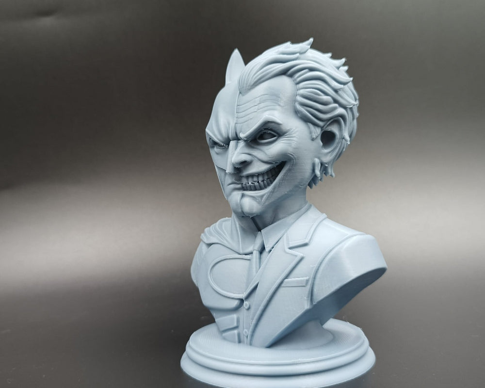 Dual-Face Hero vs Villain - Batman and Joker Bust
