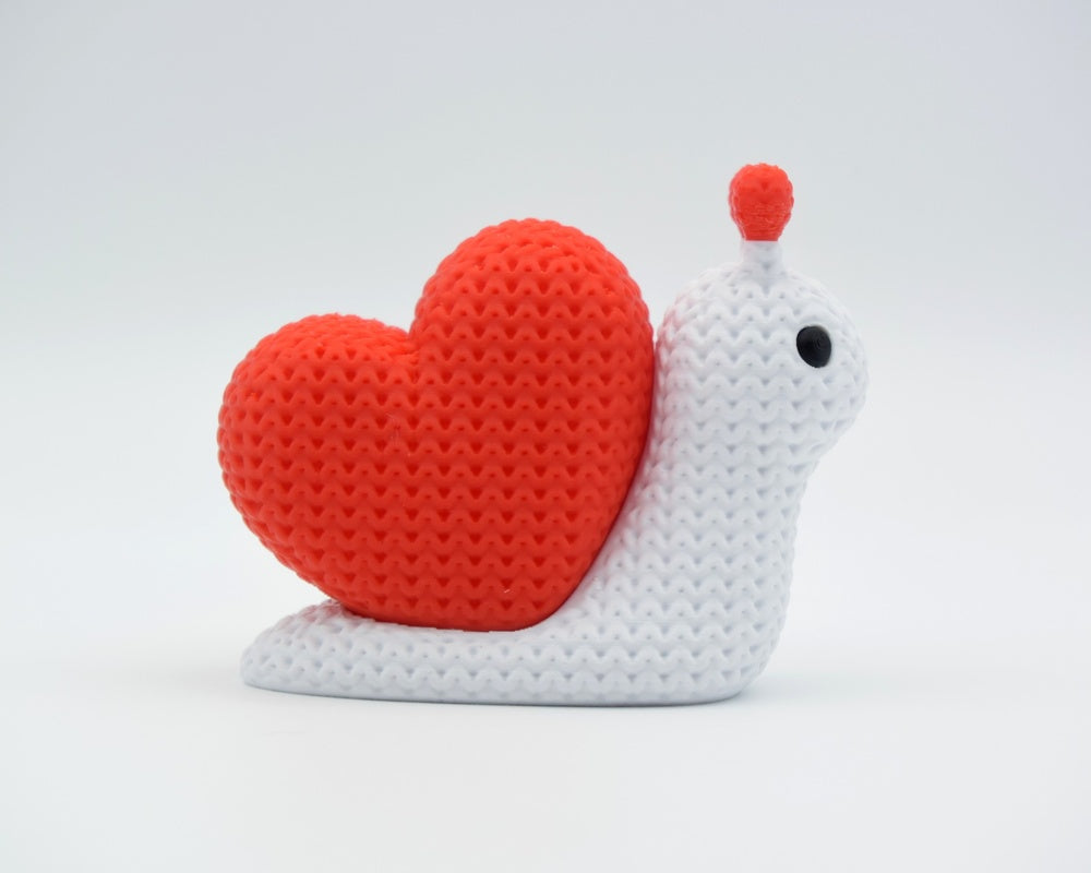Knitted Valentine's Day Snail