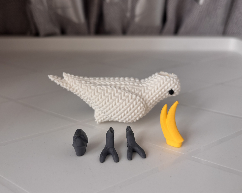Knitted Cute Pet Cockatoo