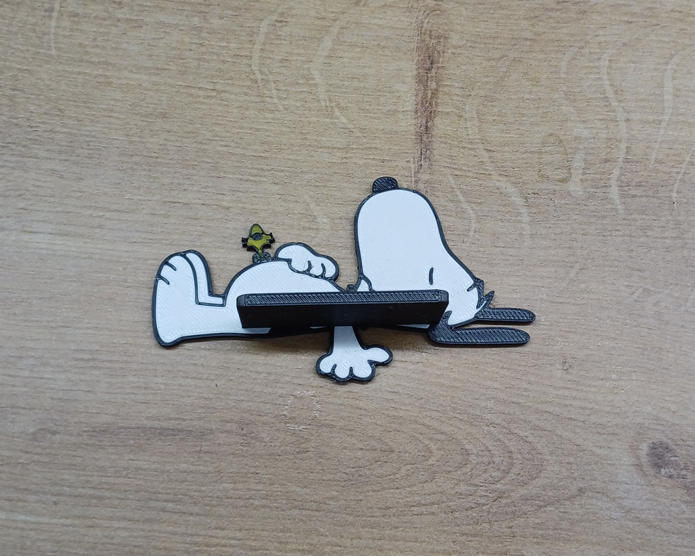 Snoopy on monitor with stand